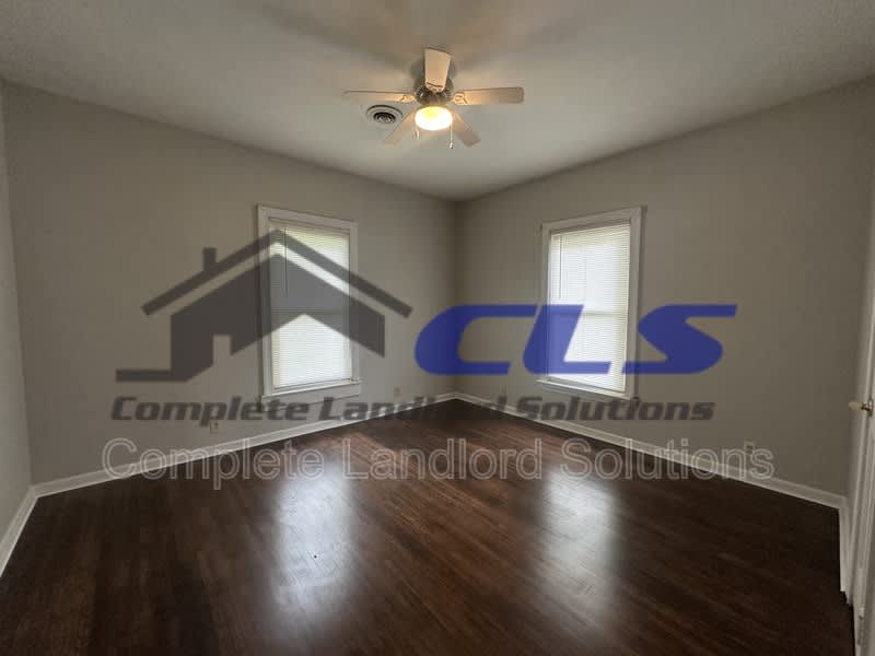 1301 South 9th Street – photo 4