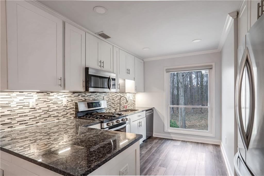 1506 Cumberland Court SE – photo 4