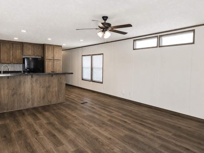 220 Robin Ann Avenue – photo 2