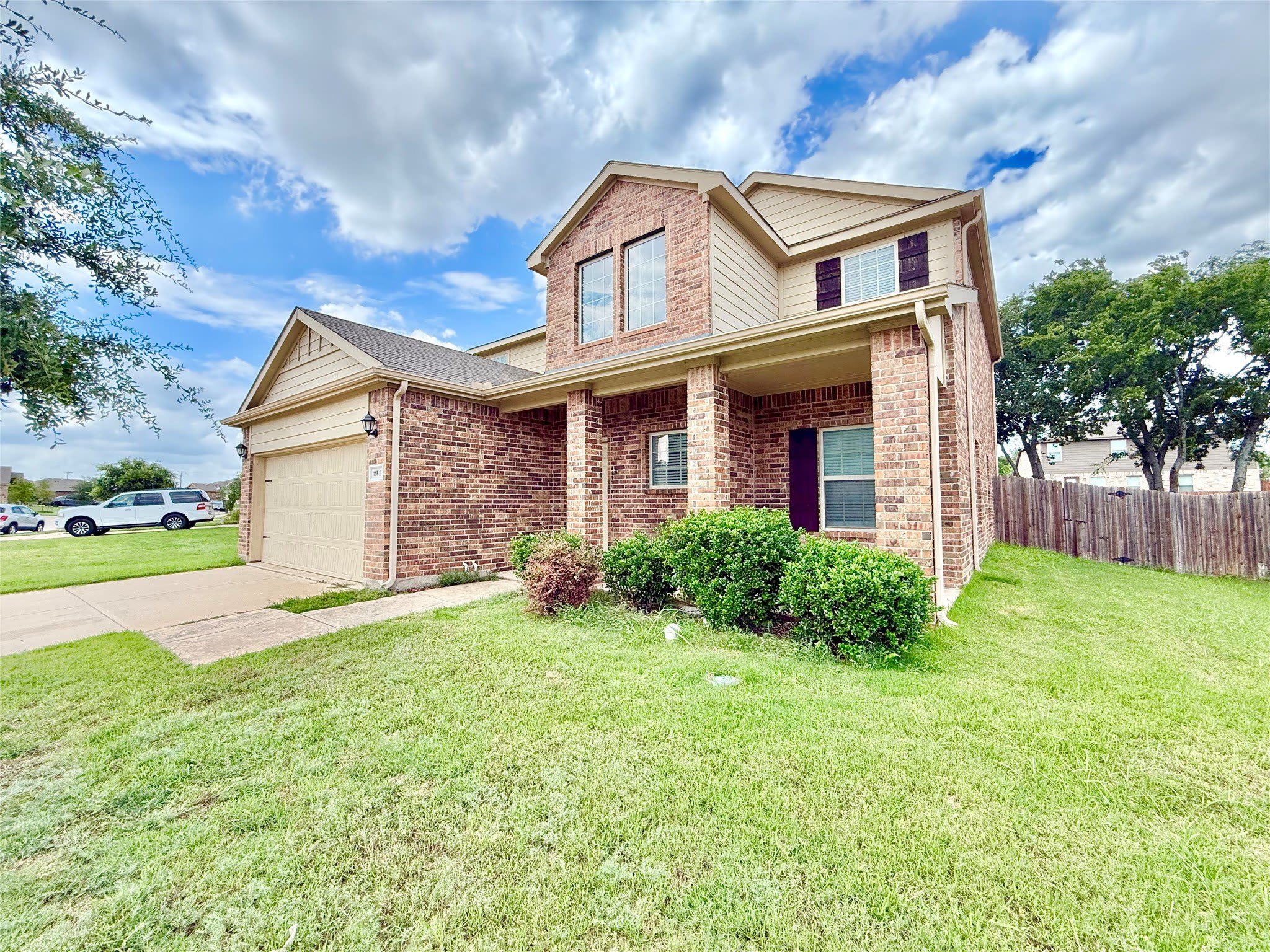 251 Cyrus Street – photo 3
