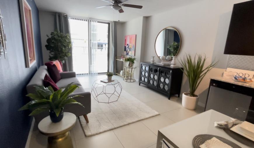 1537 SW 70TH Ave. – photo 3