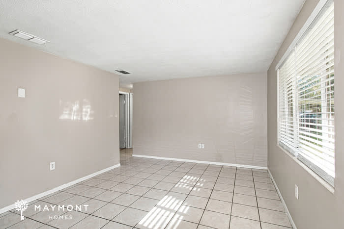 11047 Carol Drive – photo 4
