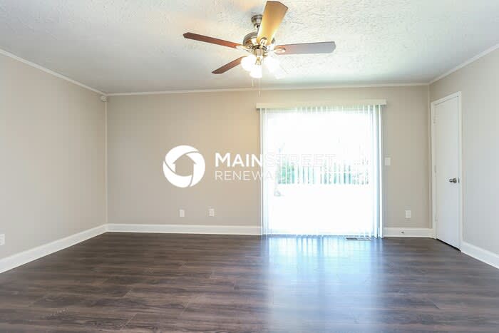 6231 Lee Avenue – photo 2