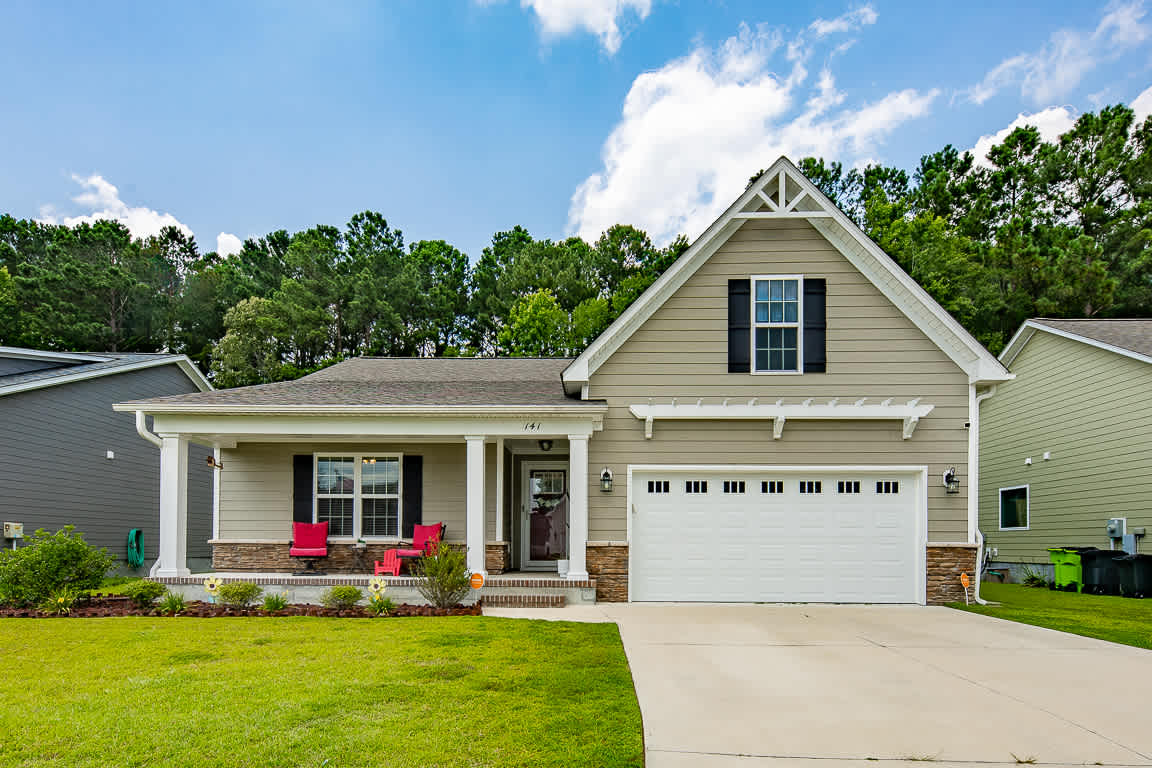 141 Grantham Place – photo 1