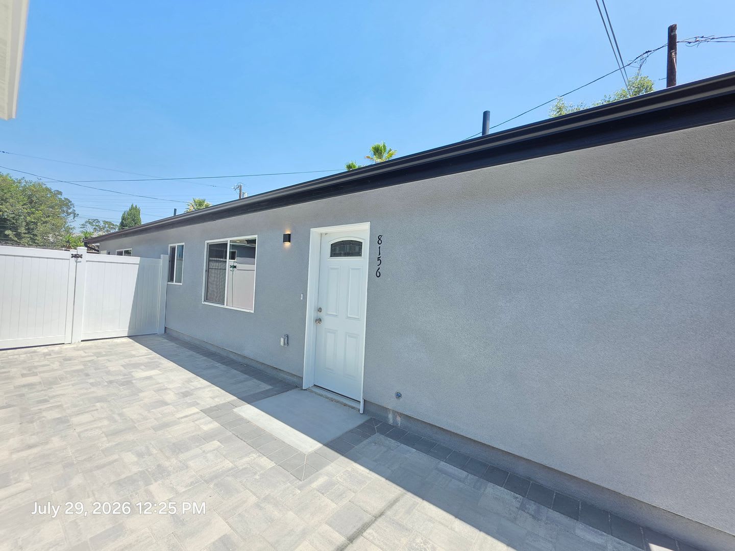 8154 Potter Ave – photo 1