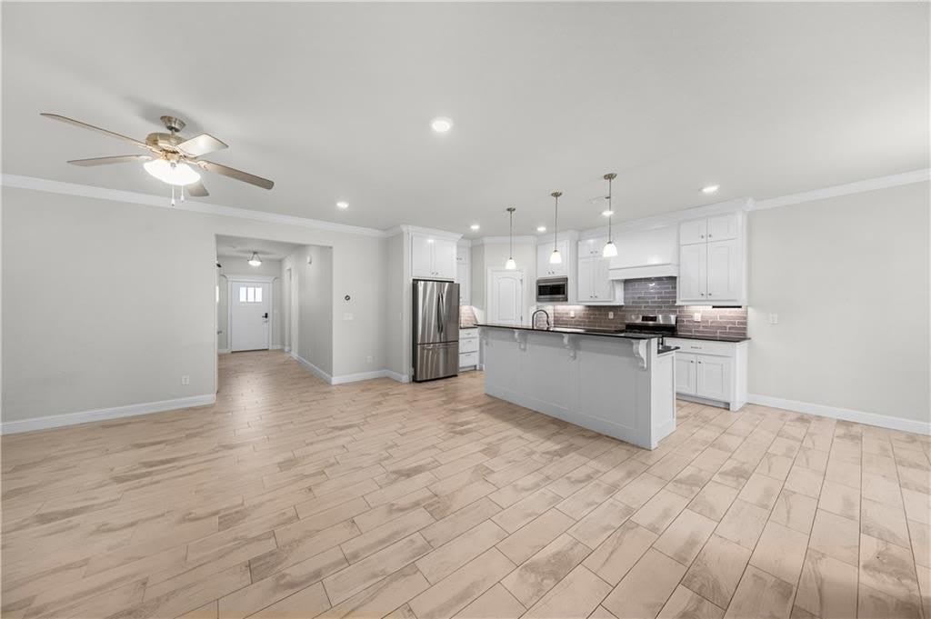 730 Winston Place – photo 3