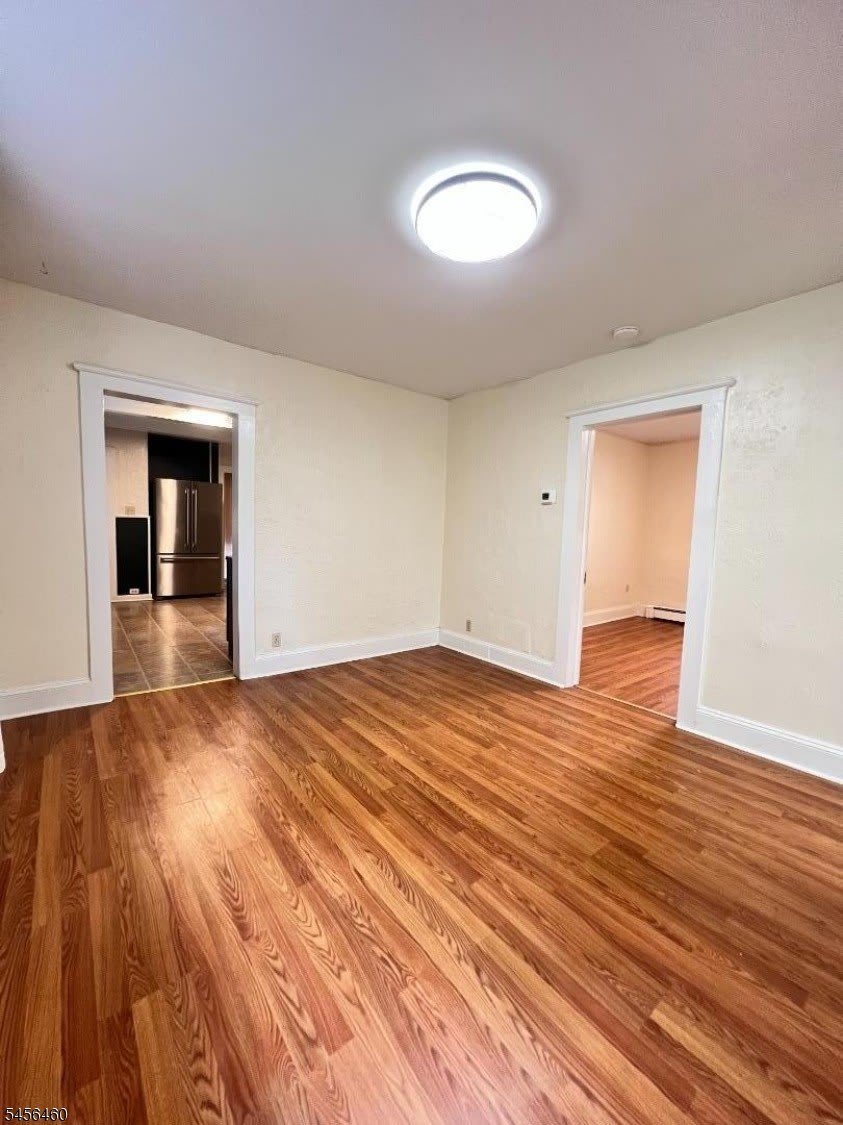 285 Rutherford Ave – photo 5