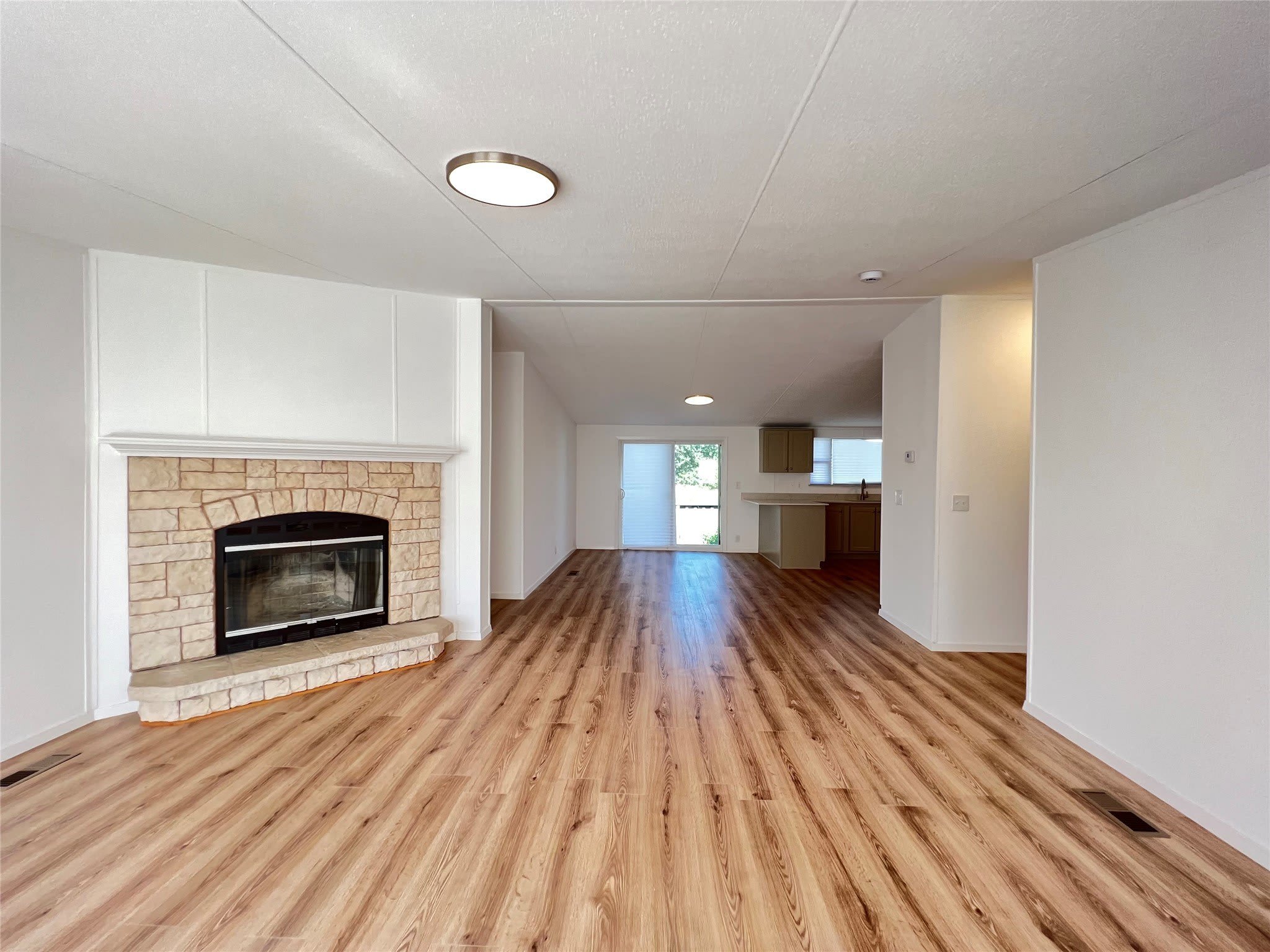 4418 County Road 2596 – photo 3