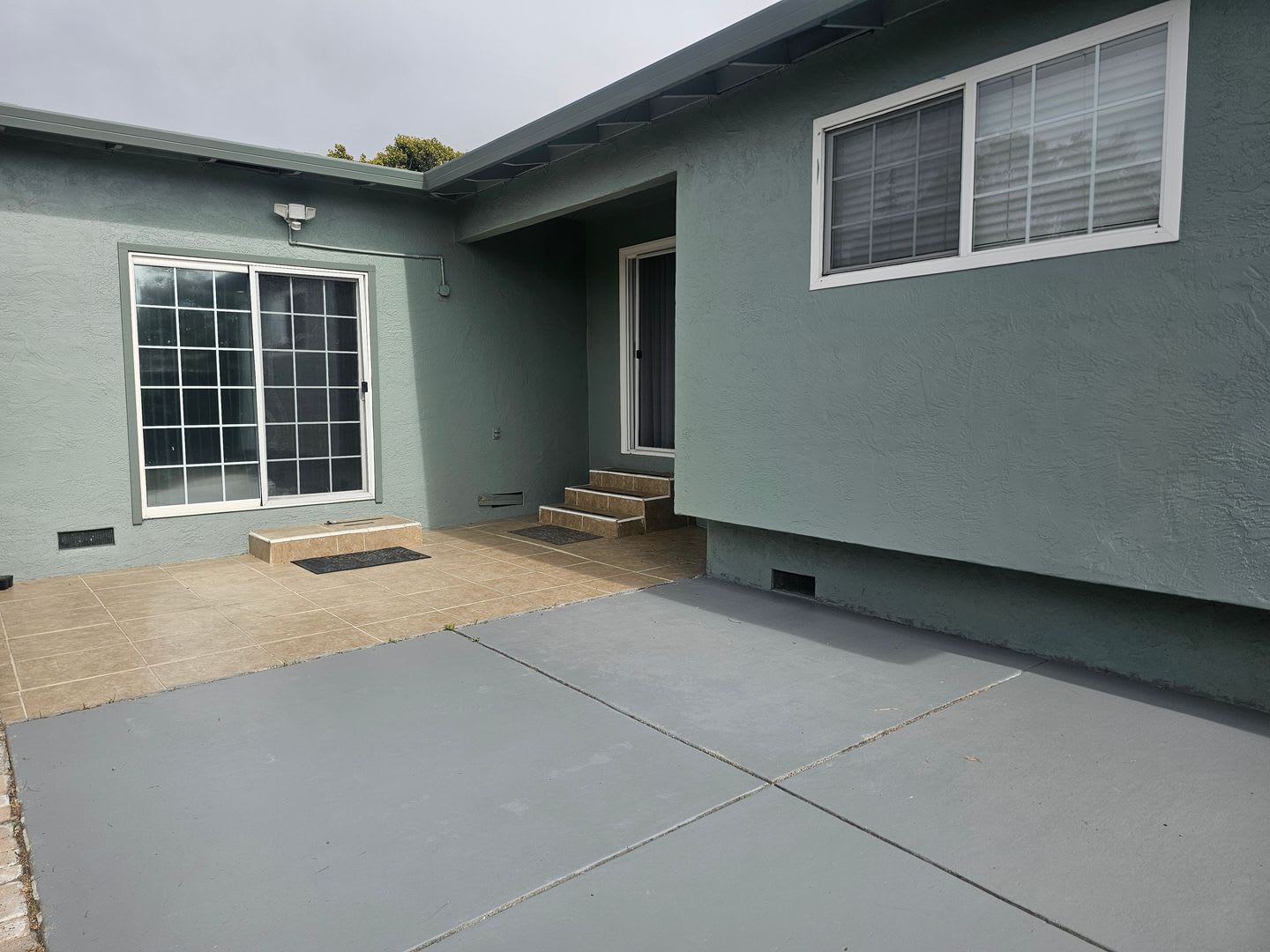 3 Bedroom 2 Bathroom Sunny Updated Home Near Community Park – photo 5