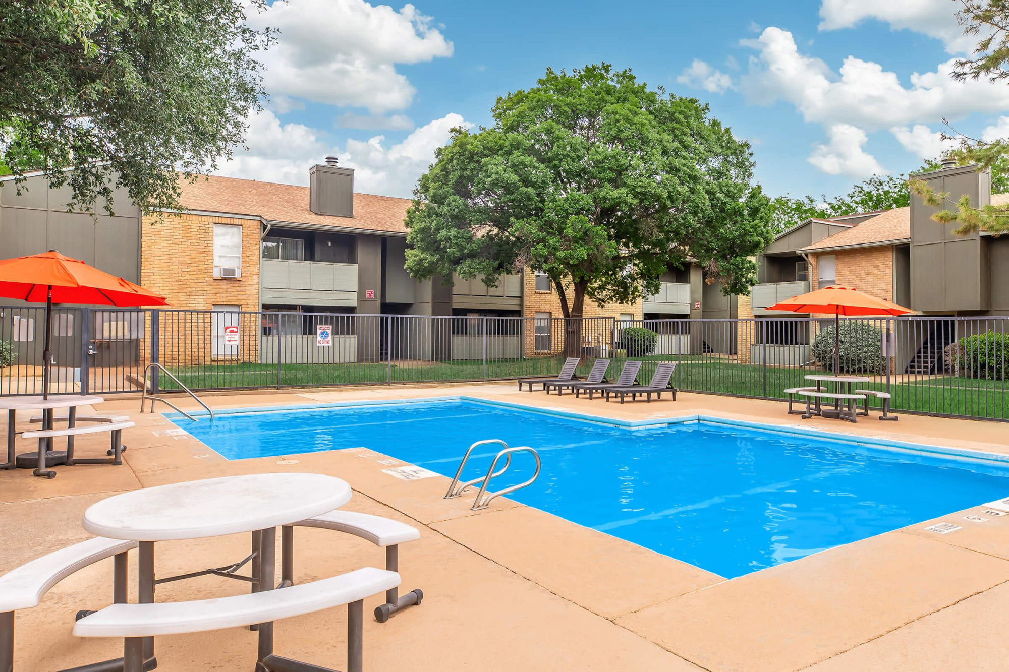 Parkside Apartments – photo 3