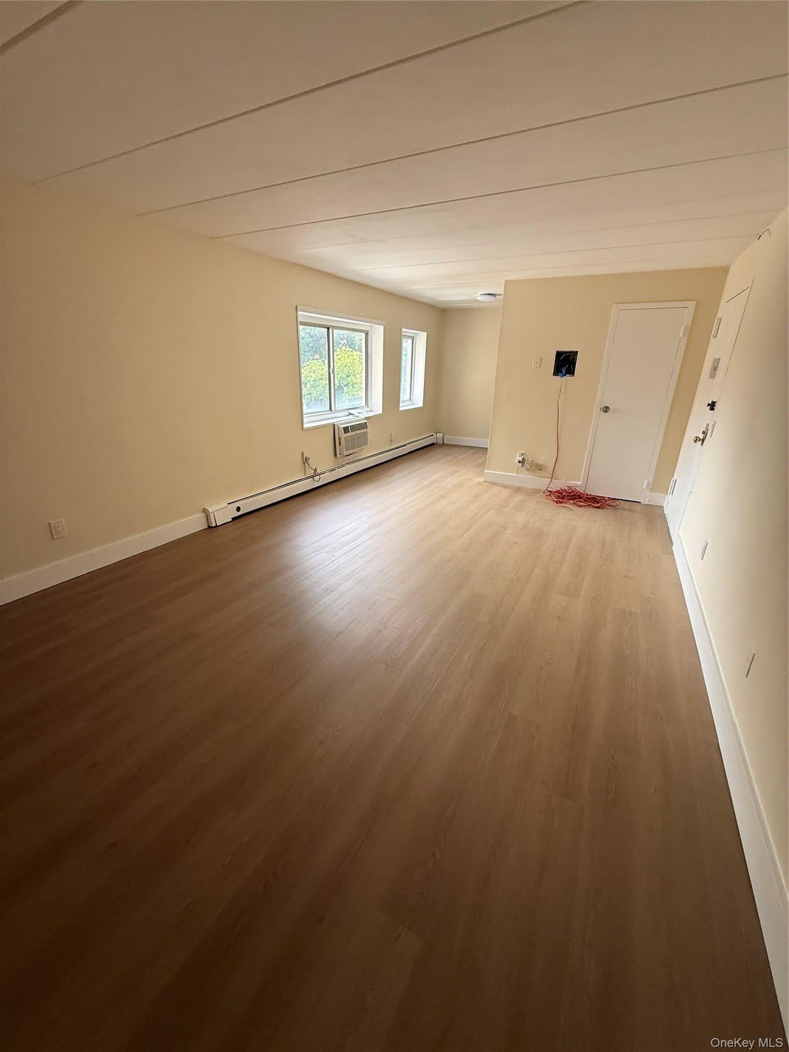 2035 Central Park Avenue – photo 5