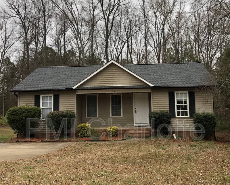 2519 Hickory Ave – photo 1