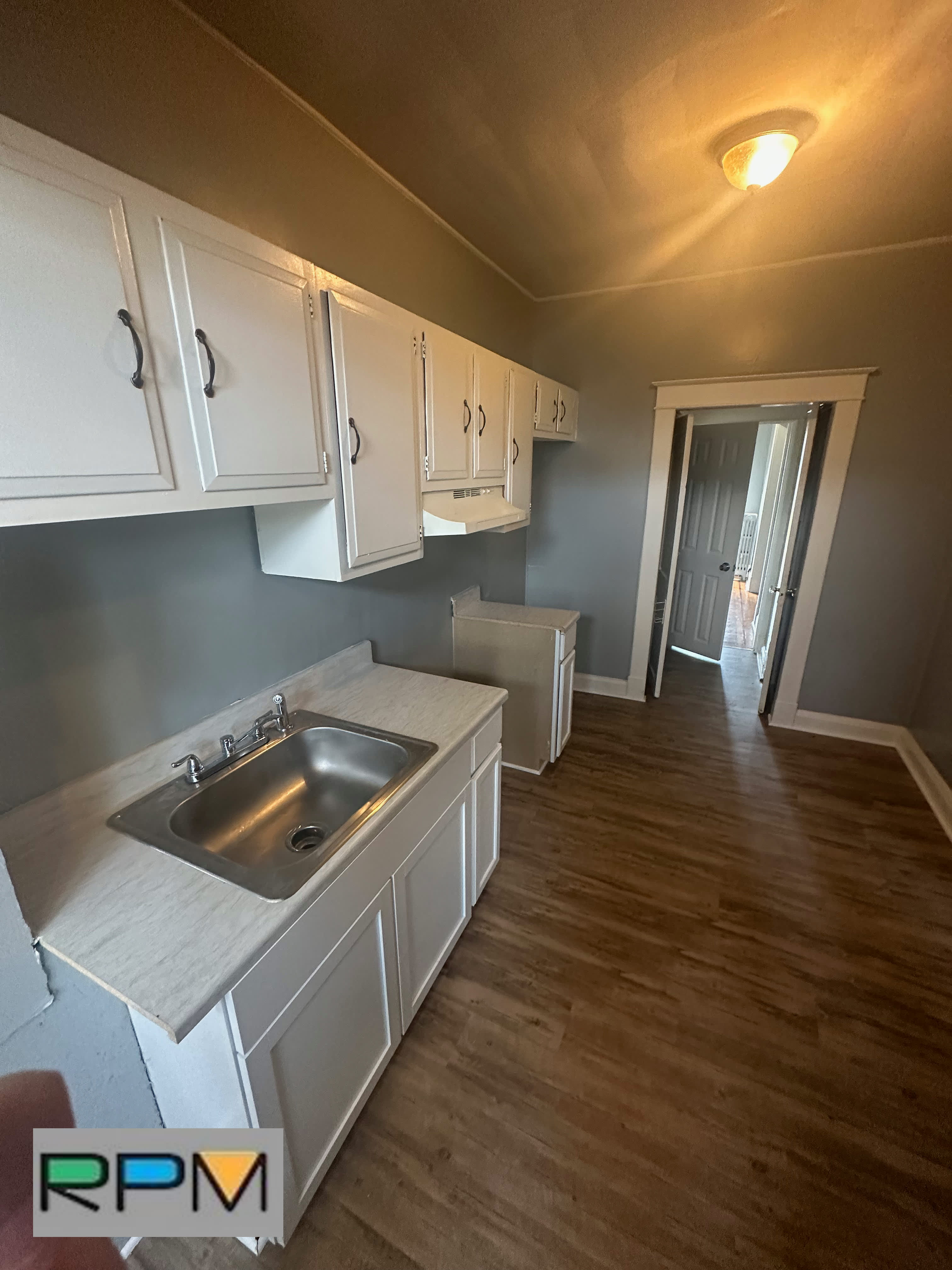 3126 Normount Ave – photo 5