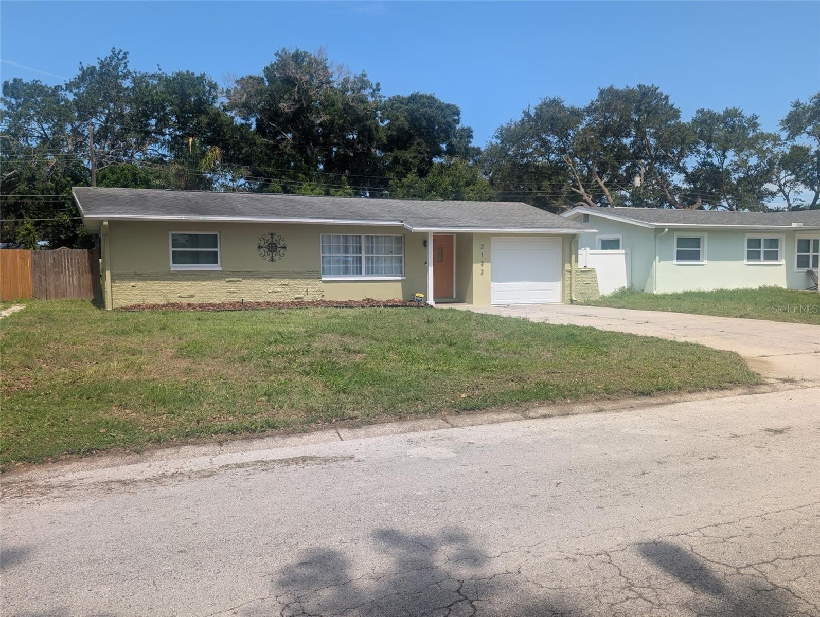 2132 Isabelle Street – photo 1