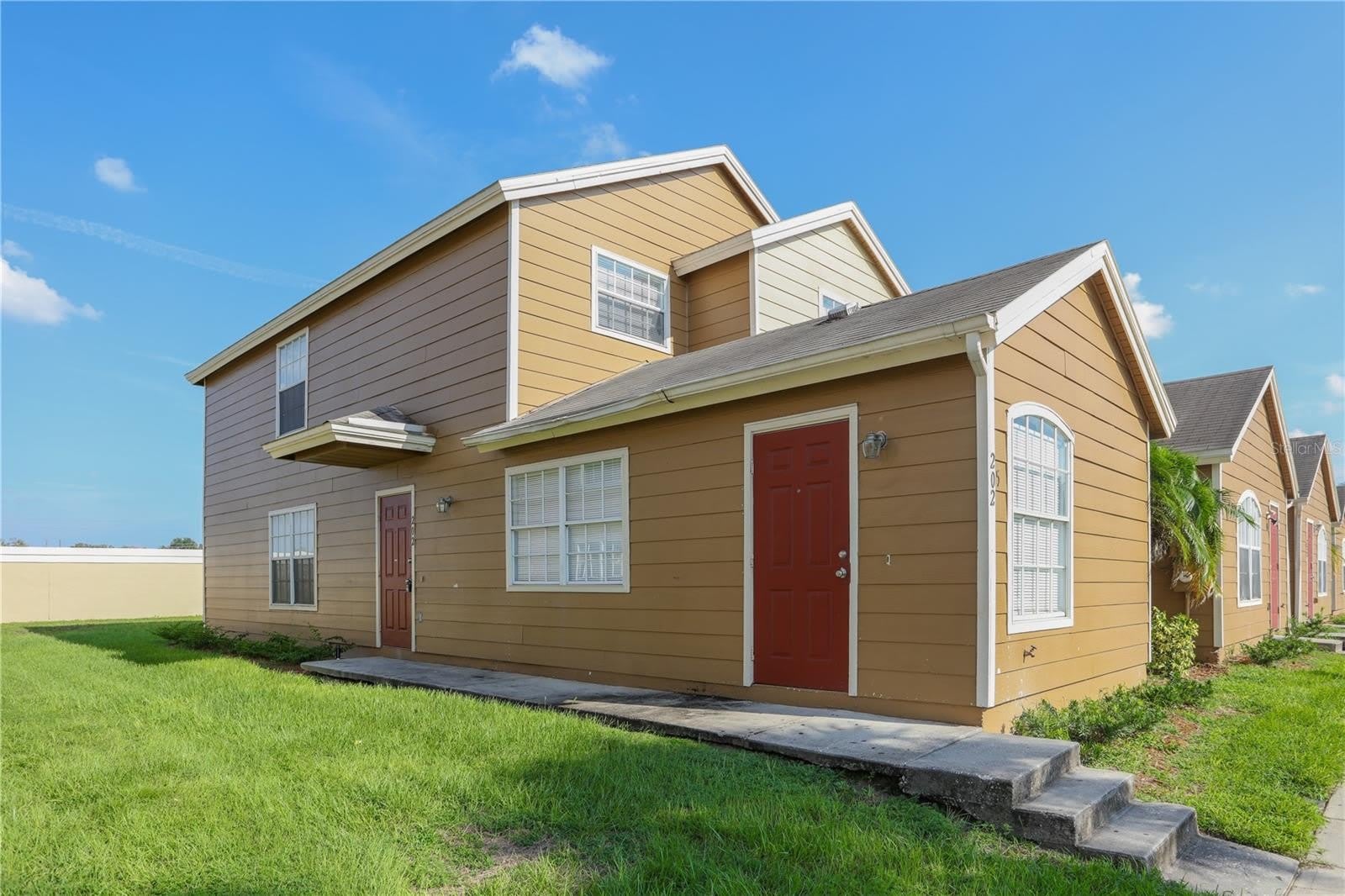 202 WASHINGTON PALM Loop – photo 1