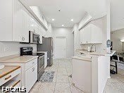 9220 Belleza Way – photo 5