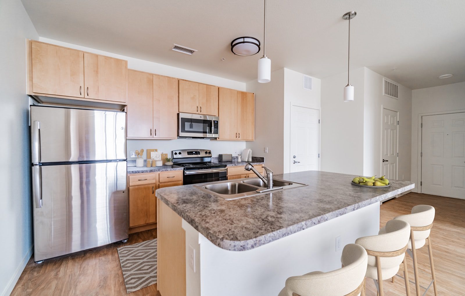 East Range Crossings Apartments Affordable Housing – photo 4