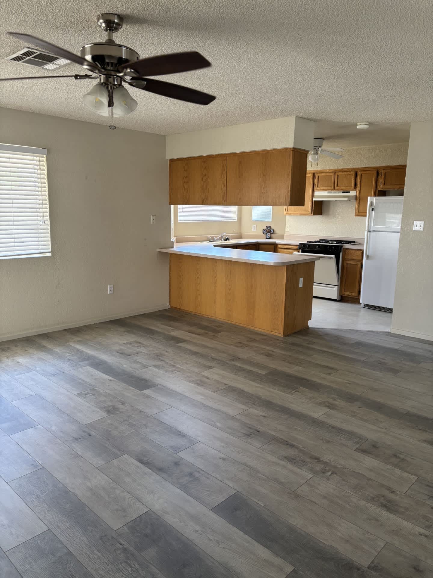 11269 East 27Th Street – photo 4