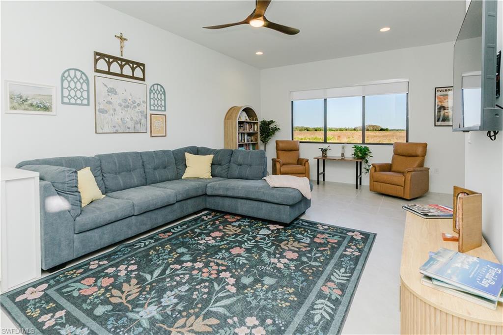 5875 Cassidy Lane – photo 3