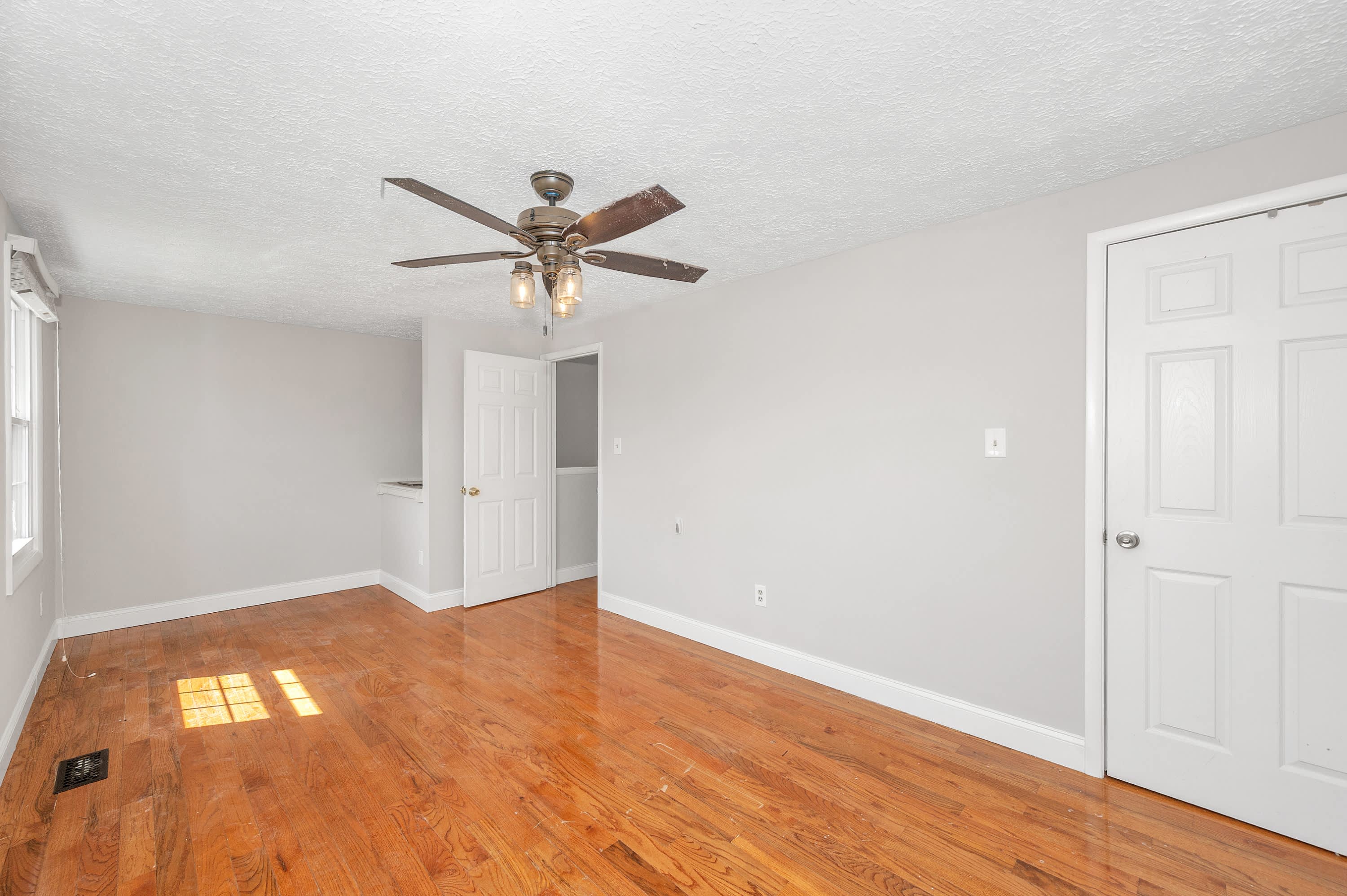 11724 Rosearbor Court – photo 3
