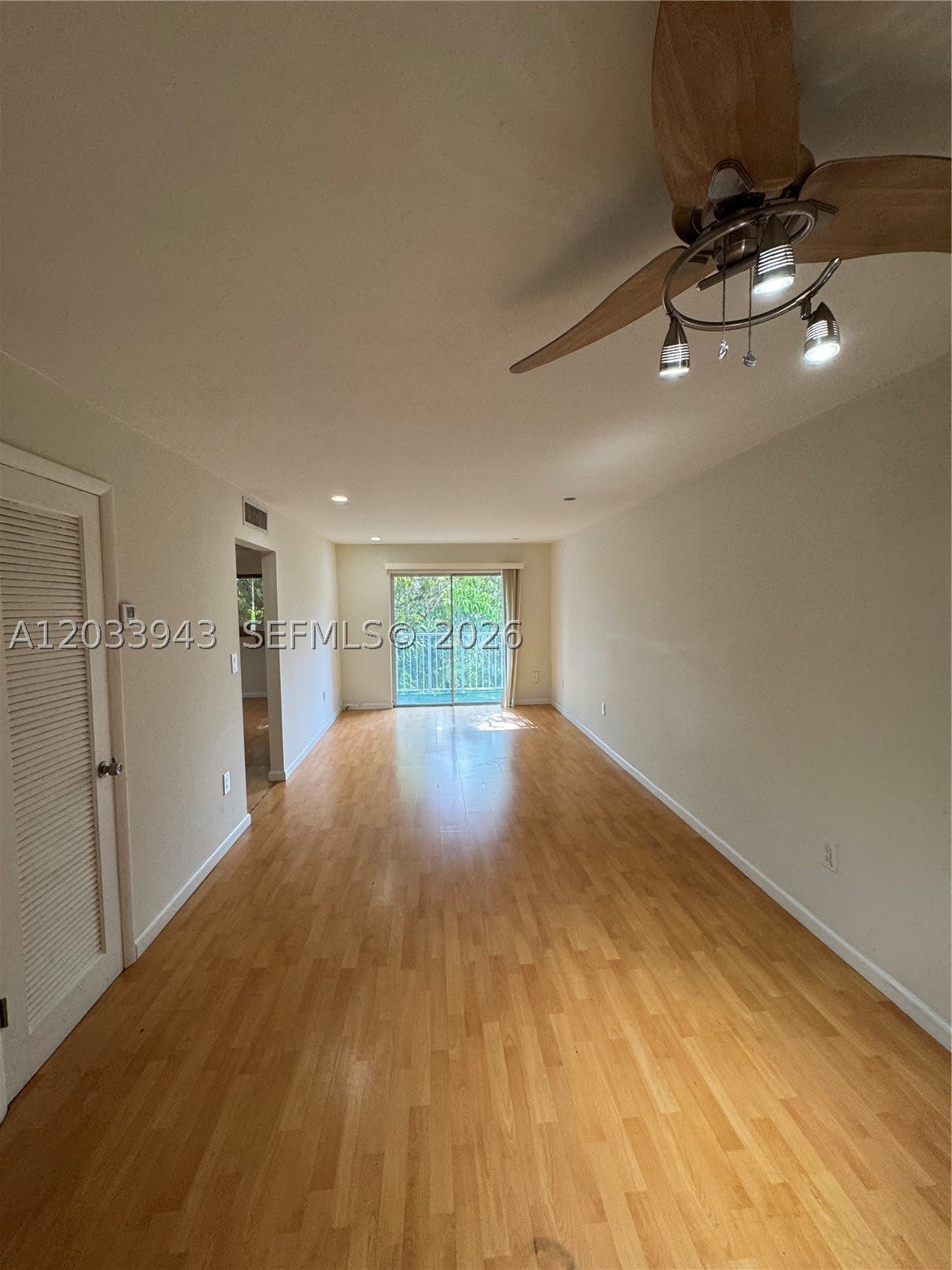 645 Ne 121St St – photo 4
