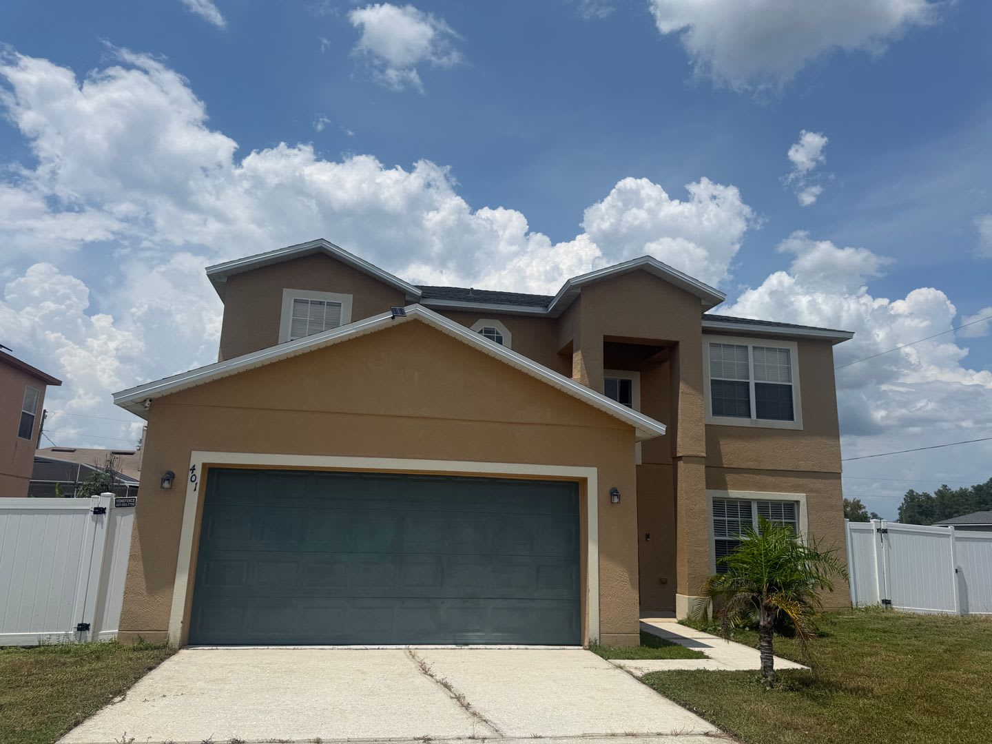 Beautiful and Spacious Home in Poinciana – photo 1
