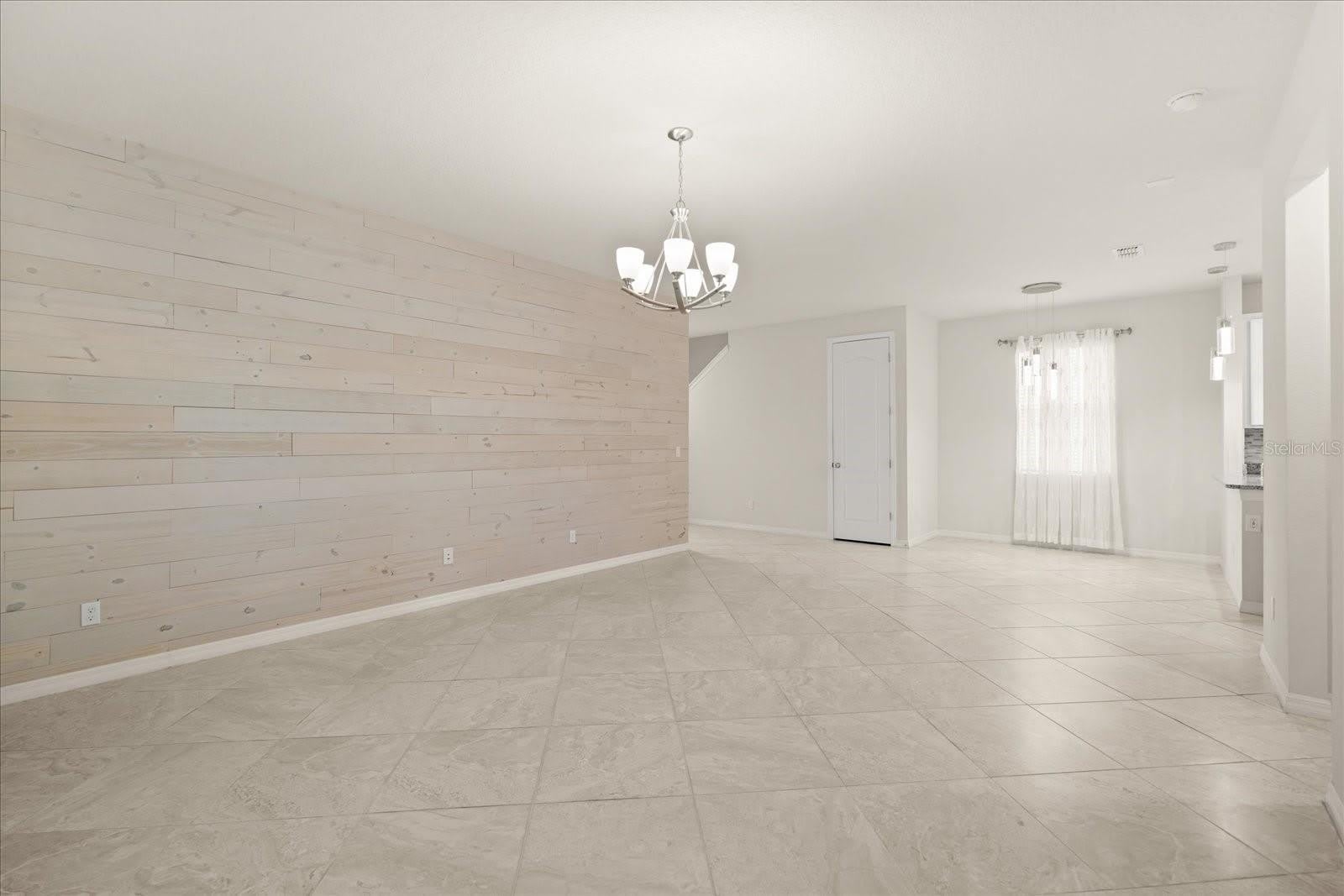 5192 CHICKADEE Street – photo 5