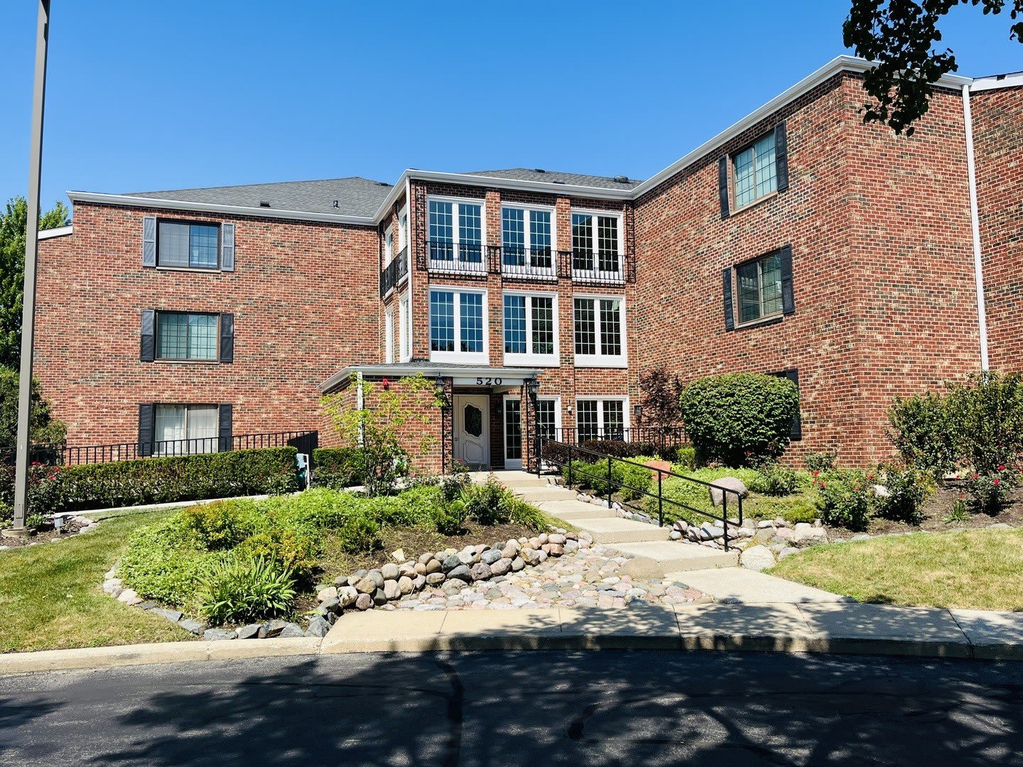 520 BIESTERFIELD Road – photo 1