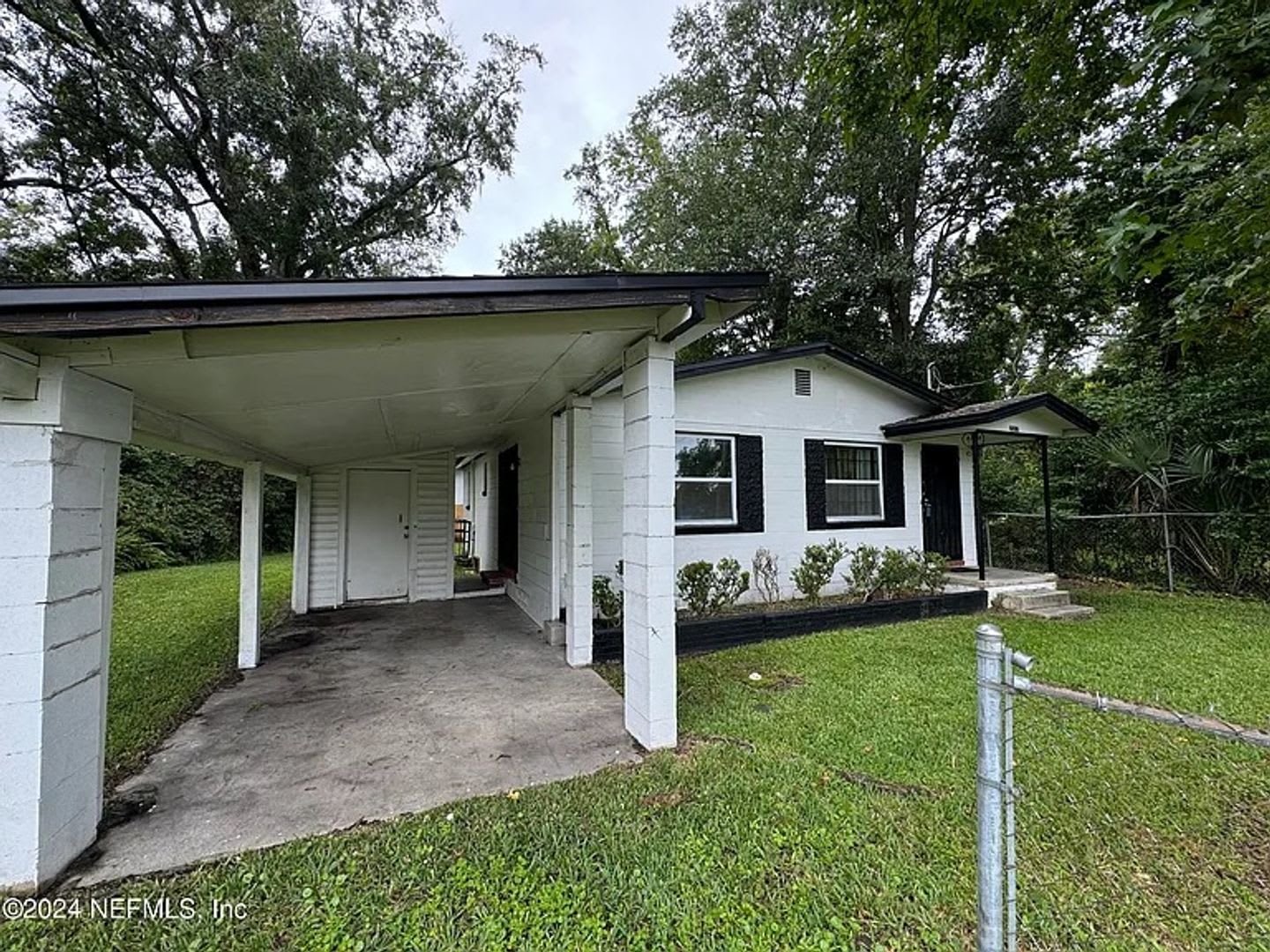 Charming Home In The Heart Of Jacksonville 2 Weeks Free – photo 2
