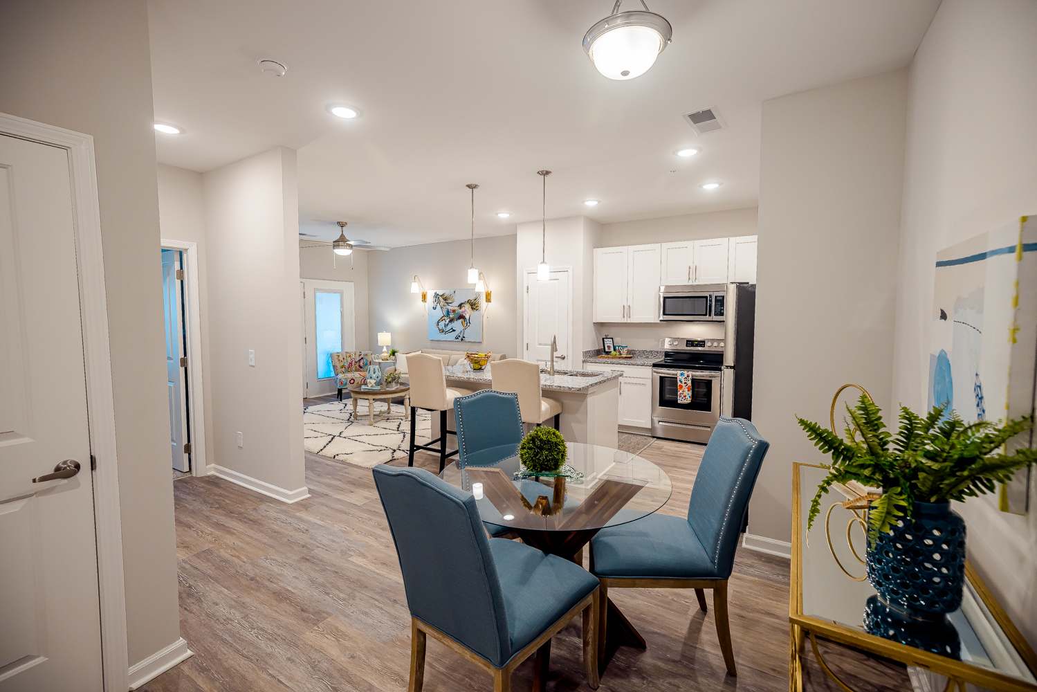 Grand Oaks Apartments – photo 2