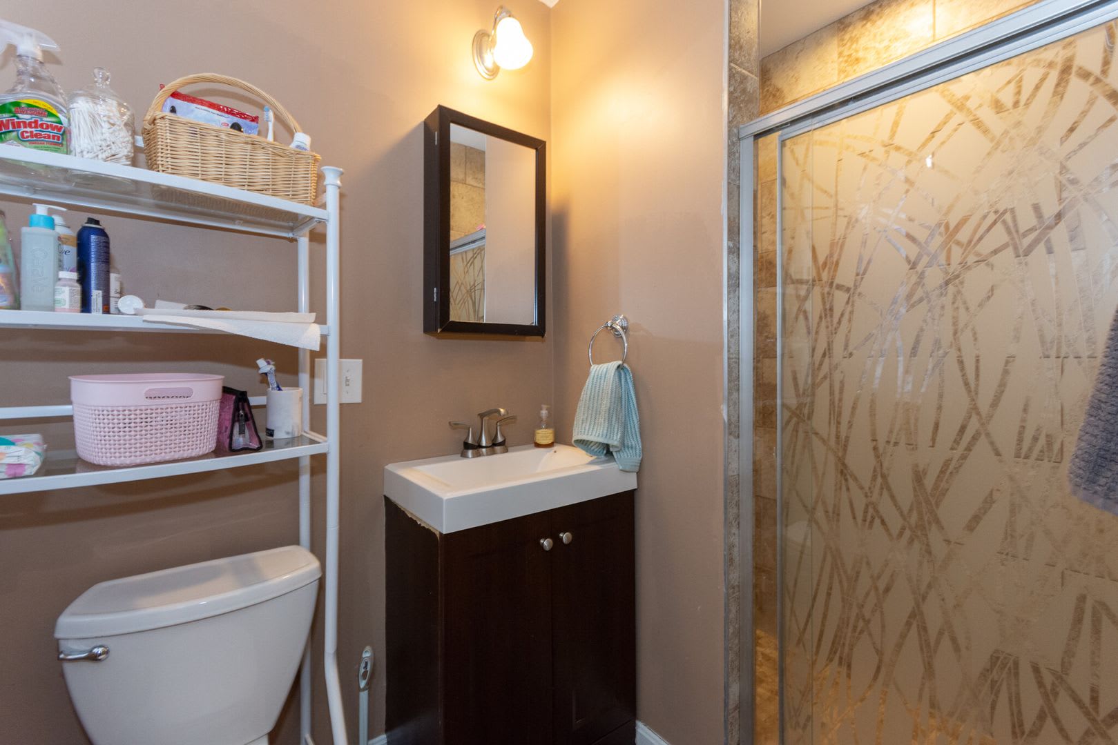 Huge 5 Bed In Allston – photo 5