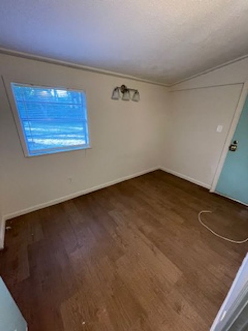 2053 Bellevue Way – photo 5