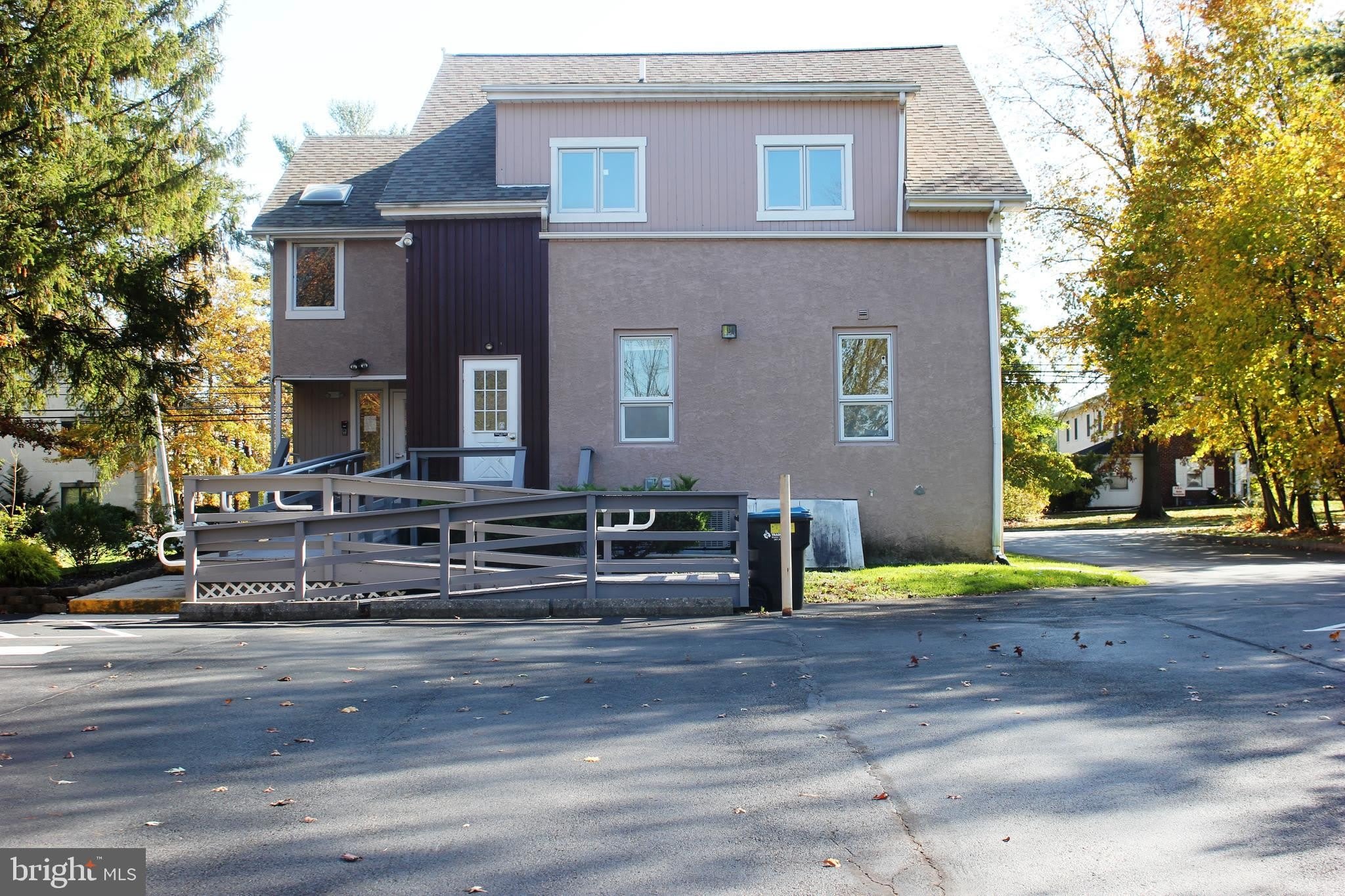 2616 N BROAD Street – photo 2