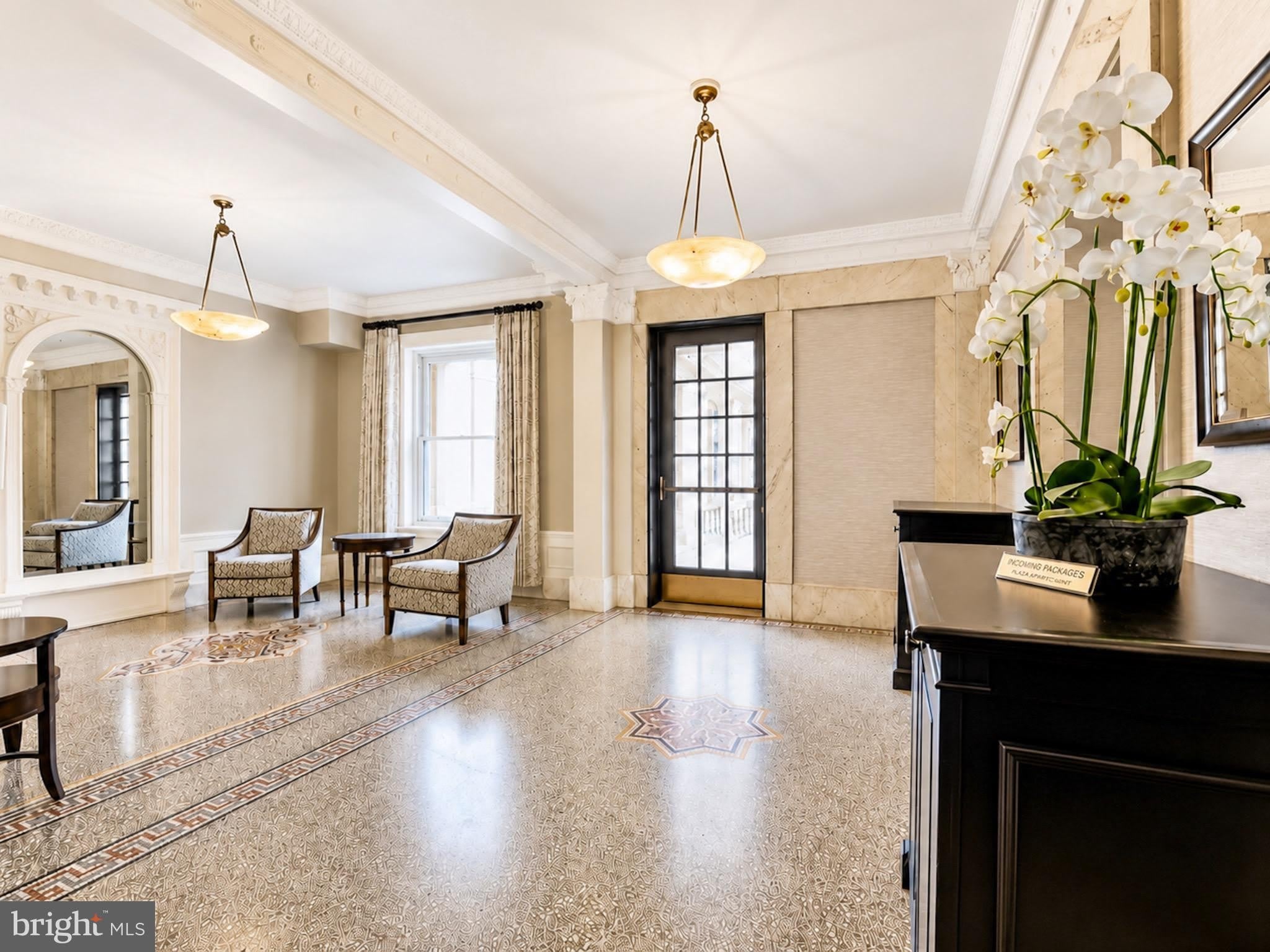 2153 CALIFORNIA Street NW – photo 2