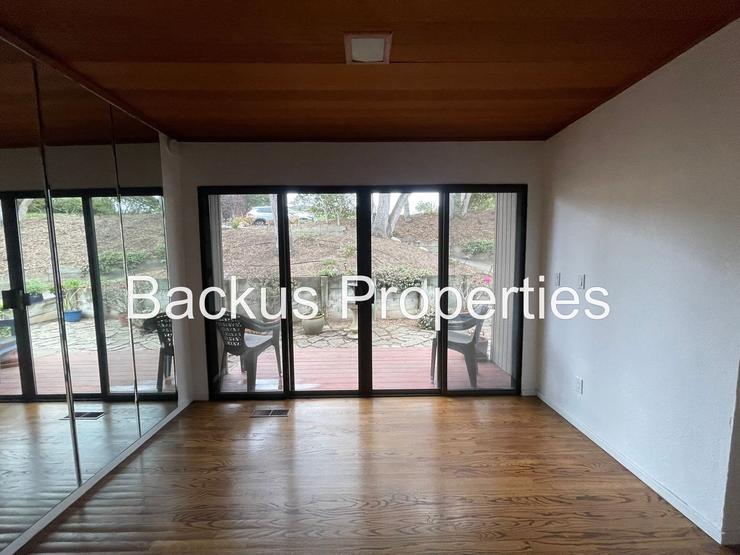 Wonderful Home in Charter Oaks – photo 3