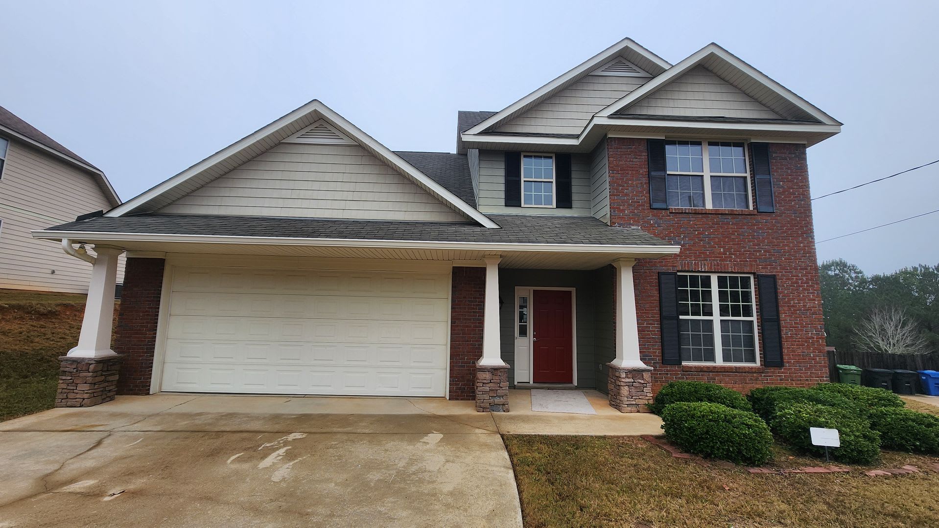 4 Bedrooms – photo 1
