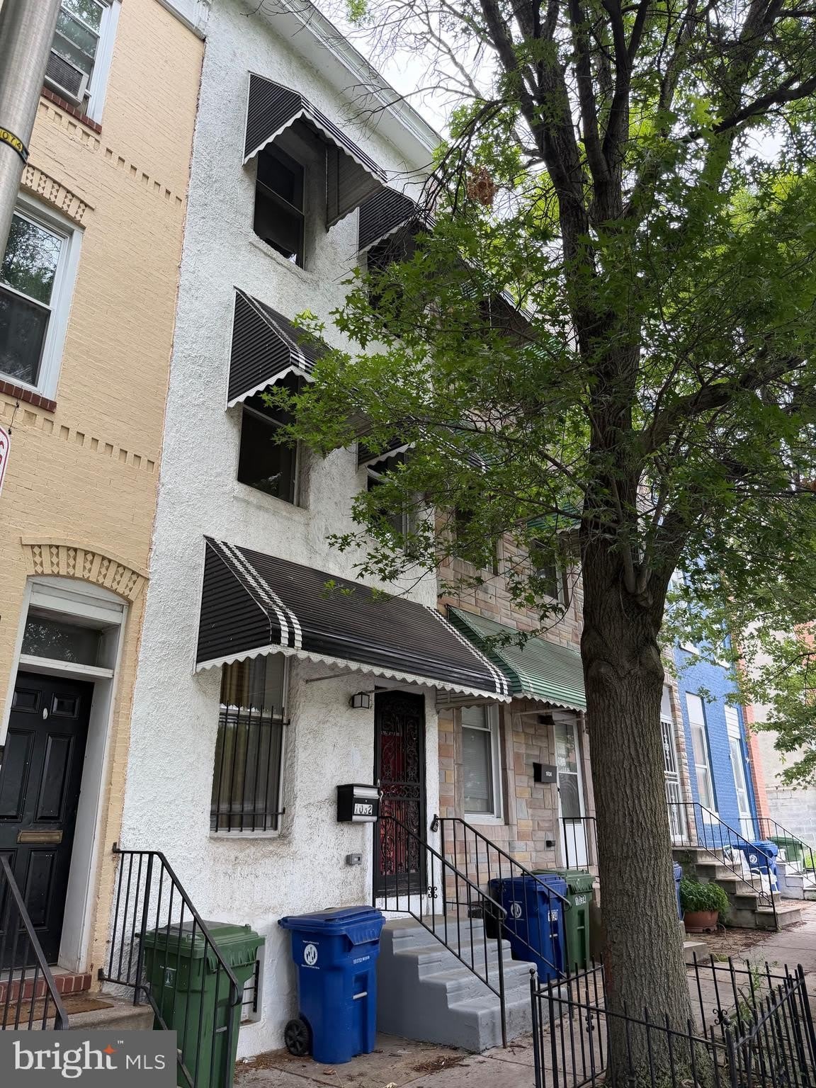 1032 VALLEY Street – photo 1