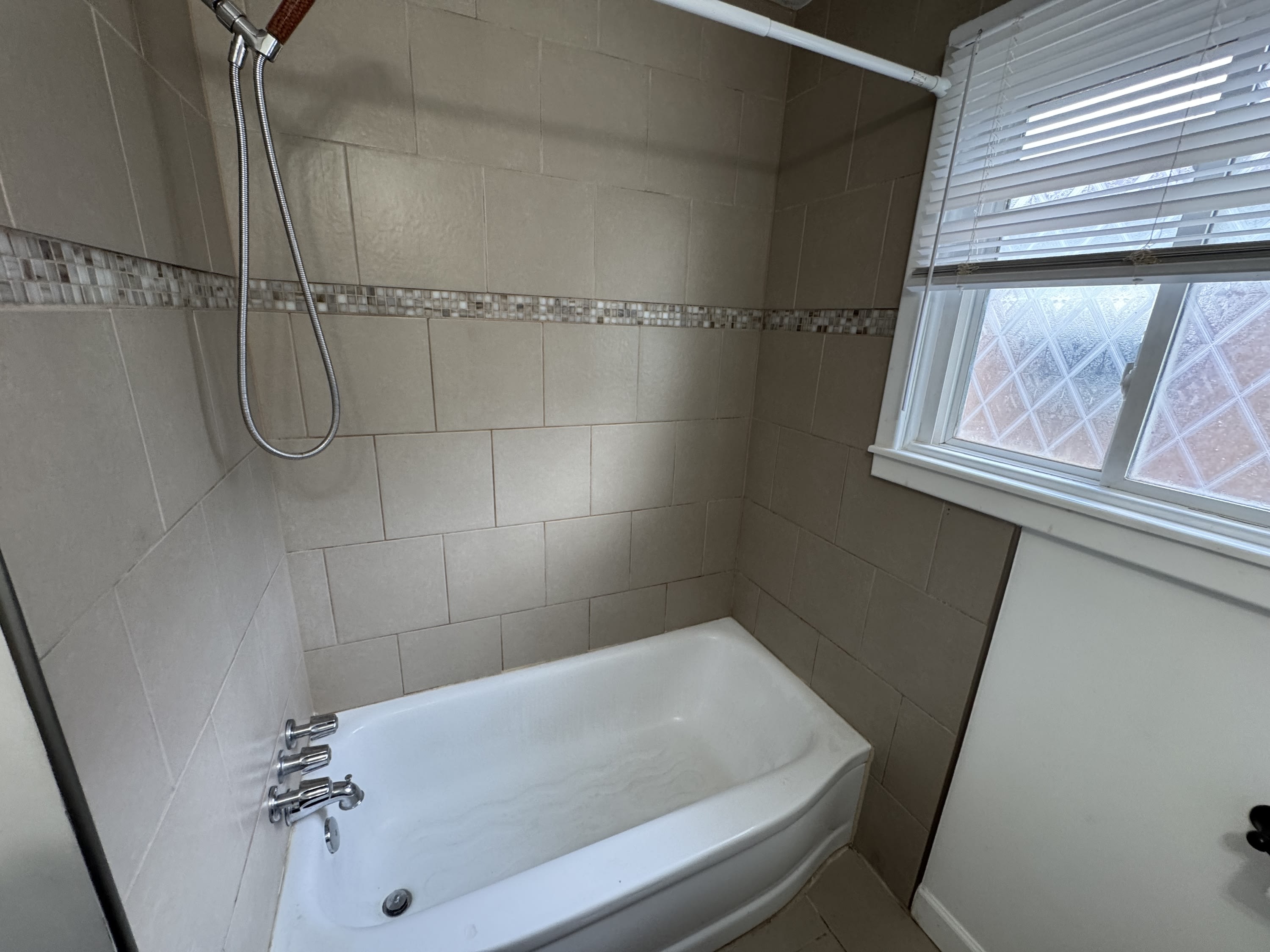 29203 Oakwood Street – photo 3