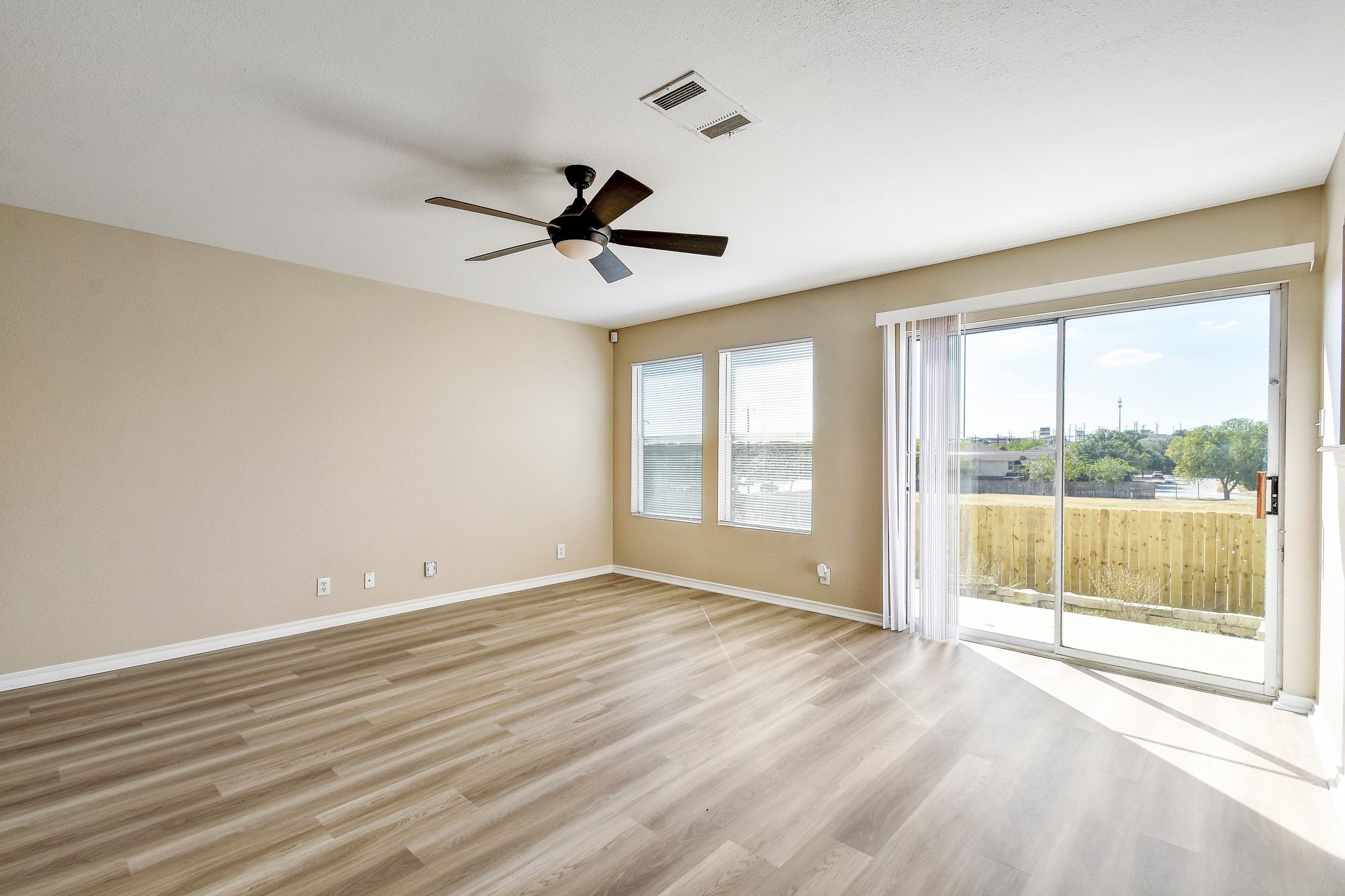 415 Mallow Grv – photo 5