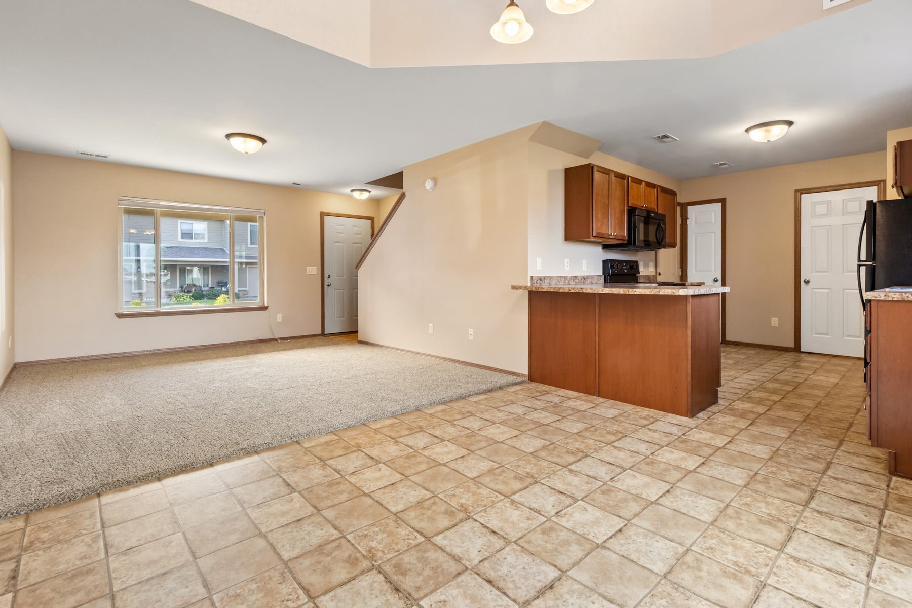 Whispering Woods Commons – photo 4