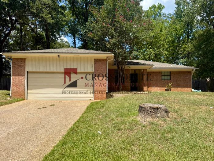 1103 Donna Drive – photo 1