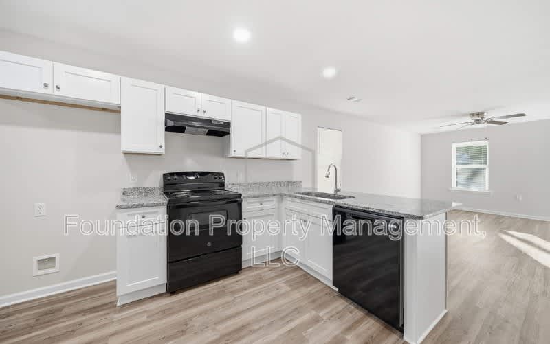349 Worthington Drive – photo 3