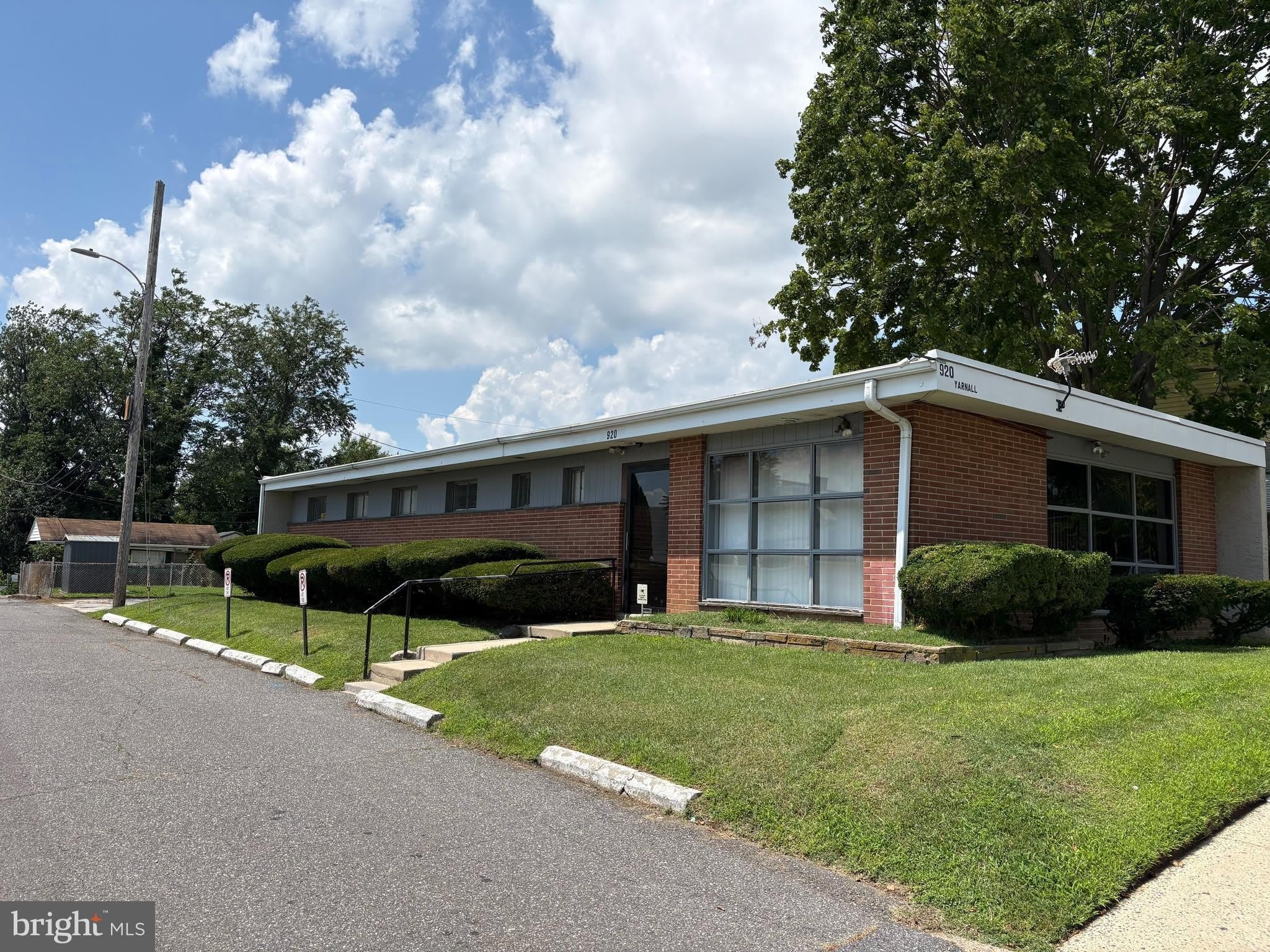 920 YARNALL Street – photo 1