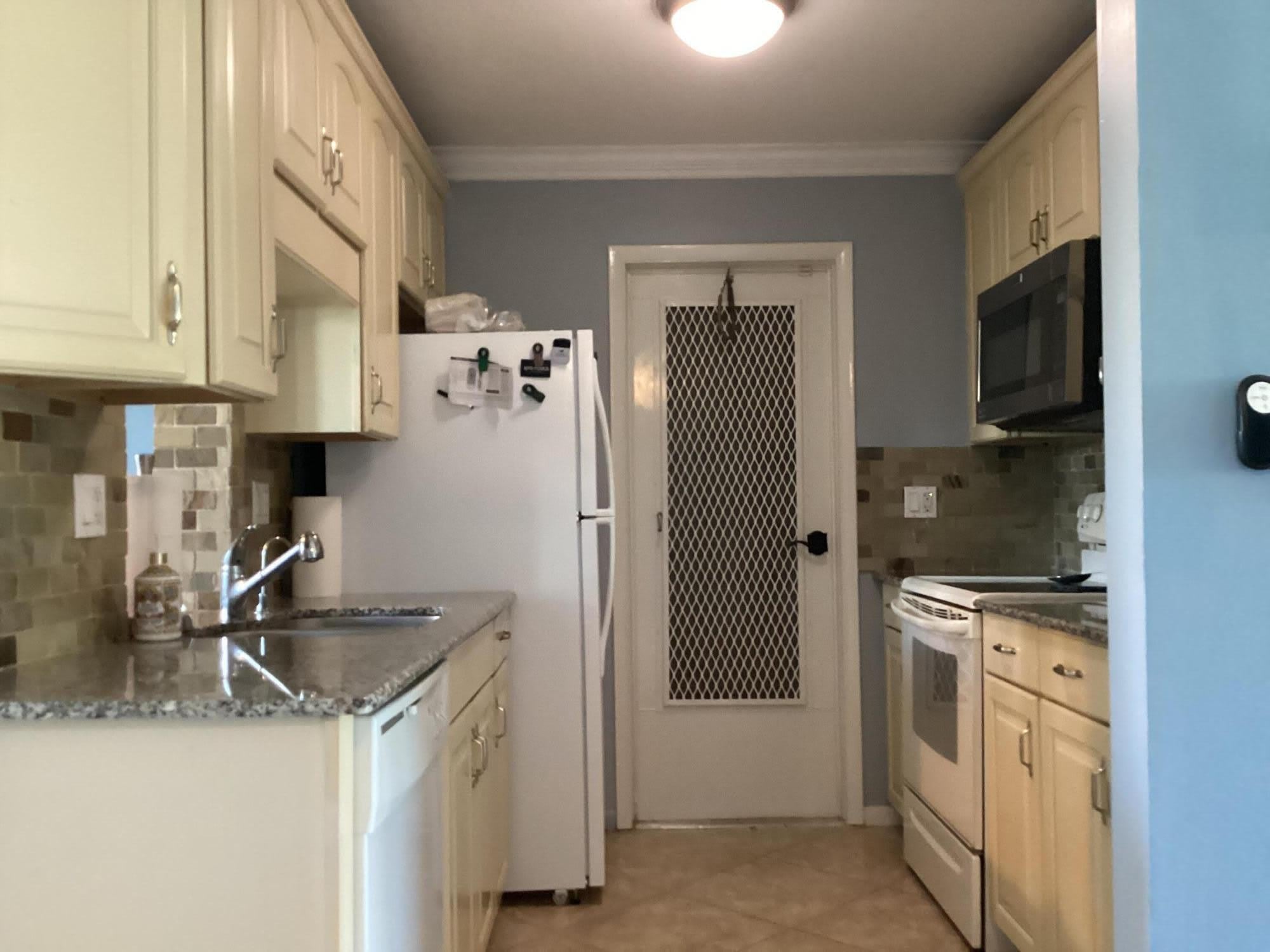 606 SW 15th Street – photo 5