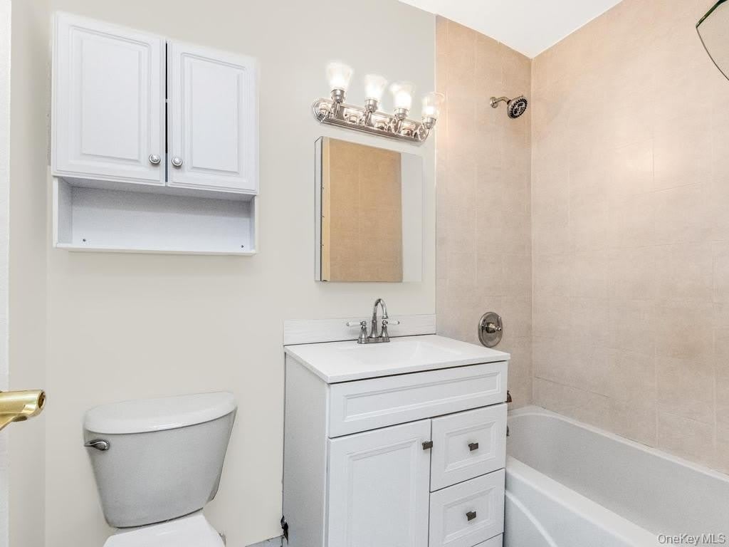 25 Trinity Place – photo 4