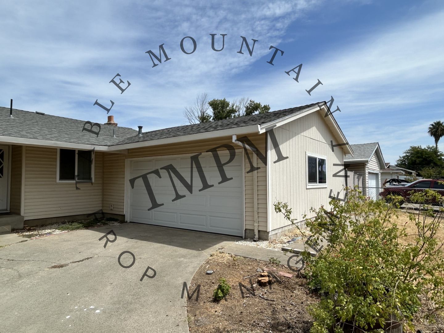 2262 Las Plumas Ave. – photo 5