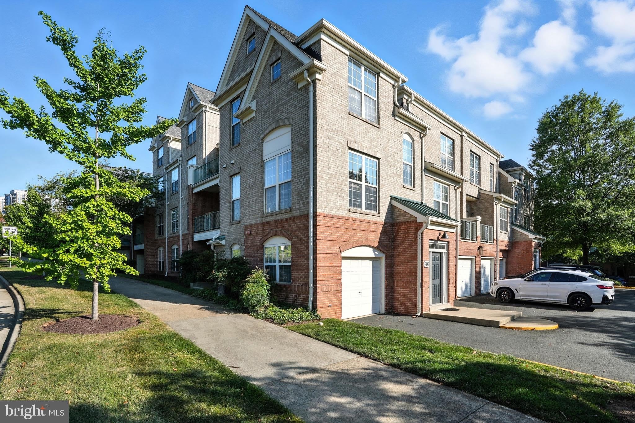 12180 ABINGTON HALL Place – photo 2