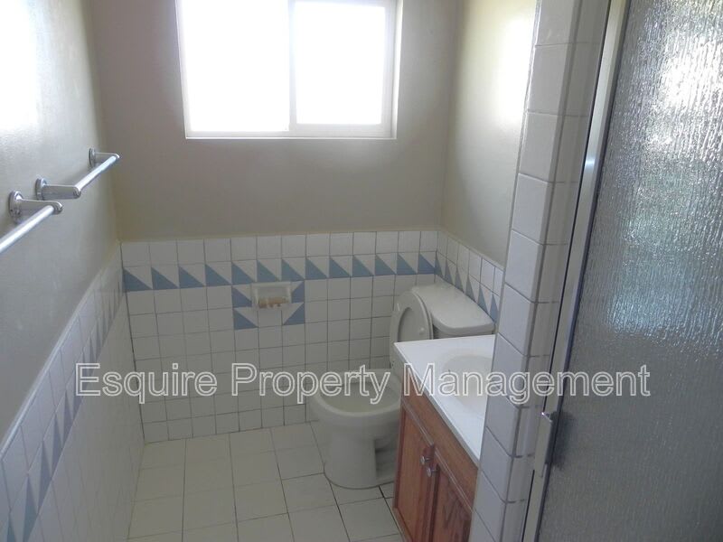 1832 SOUTH E STREET – photo 4