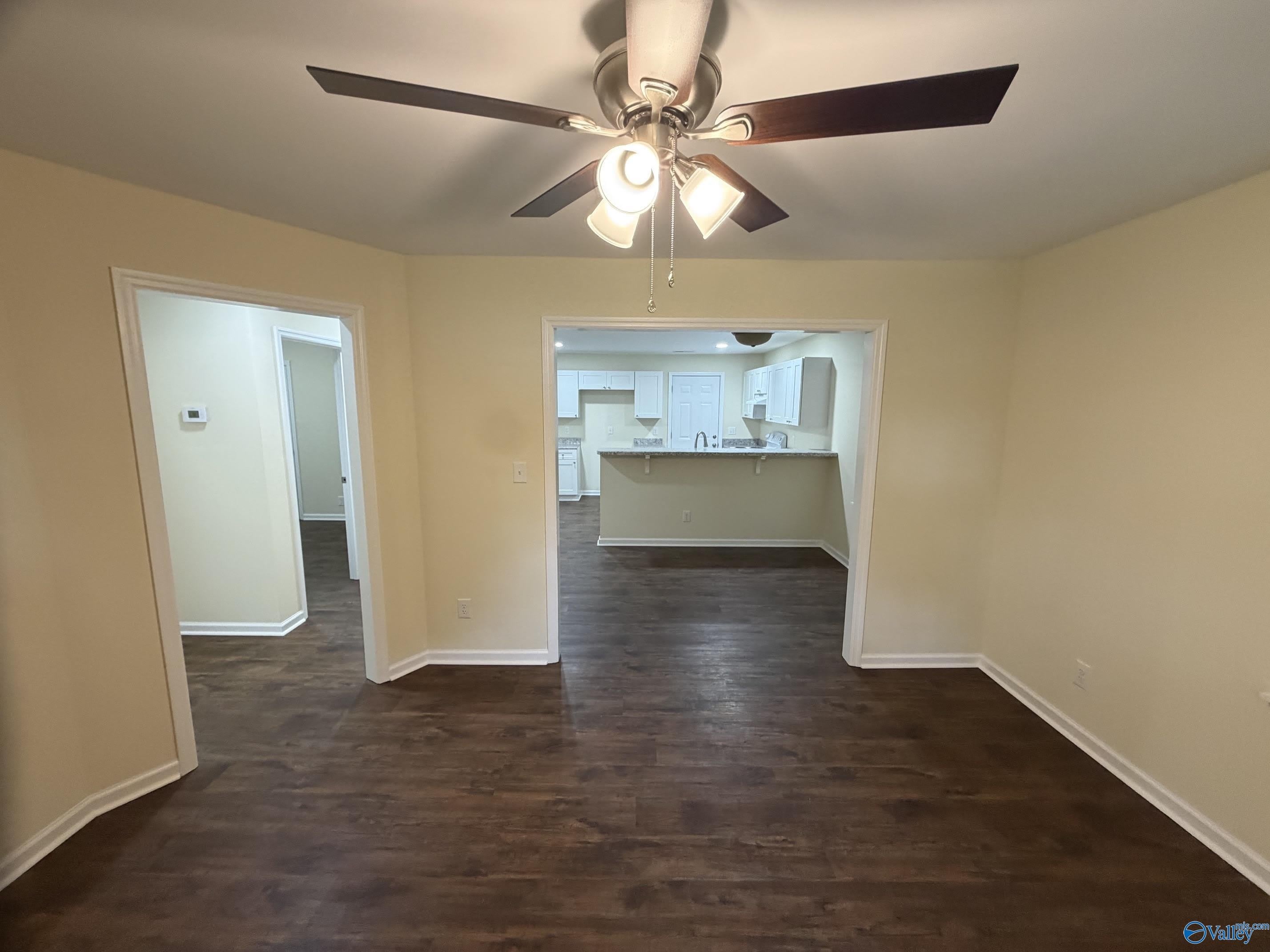 821 E Moulton Street – photo 3