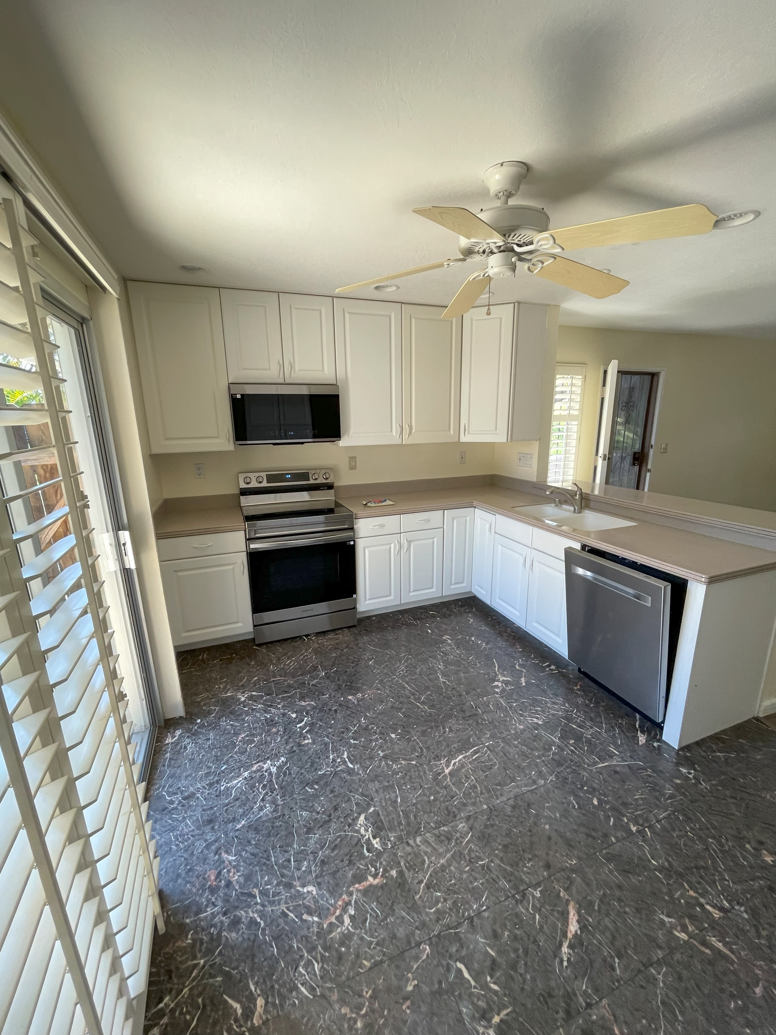 8299 Echo Dell Rd – photo 2